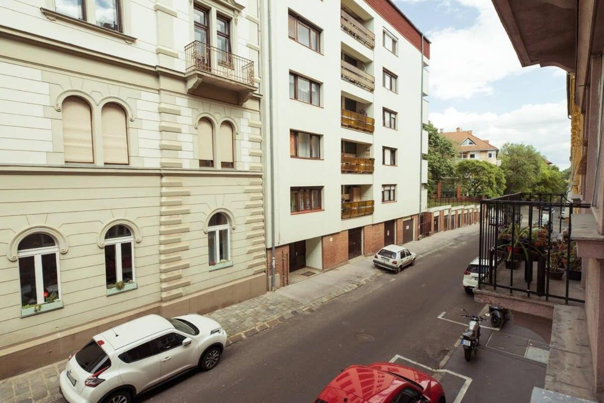 Trendy Central Apartment At Castle Budapest Exterior foto
