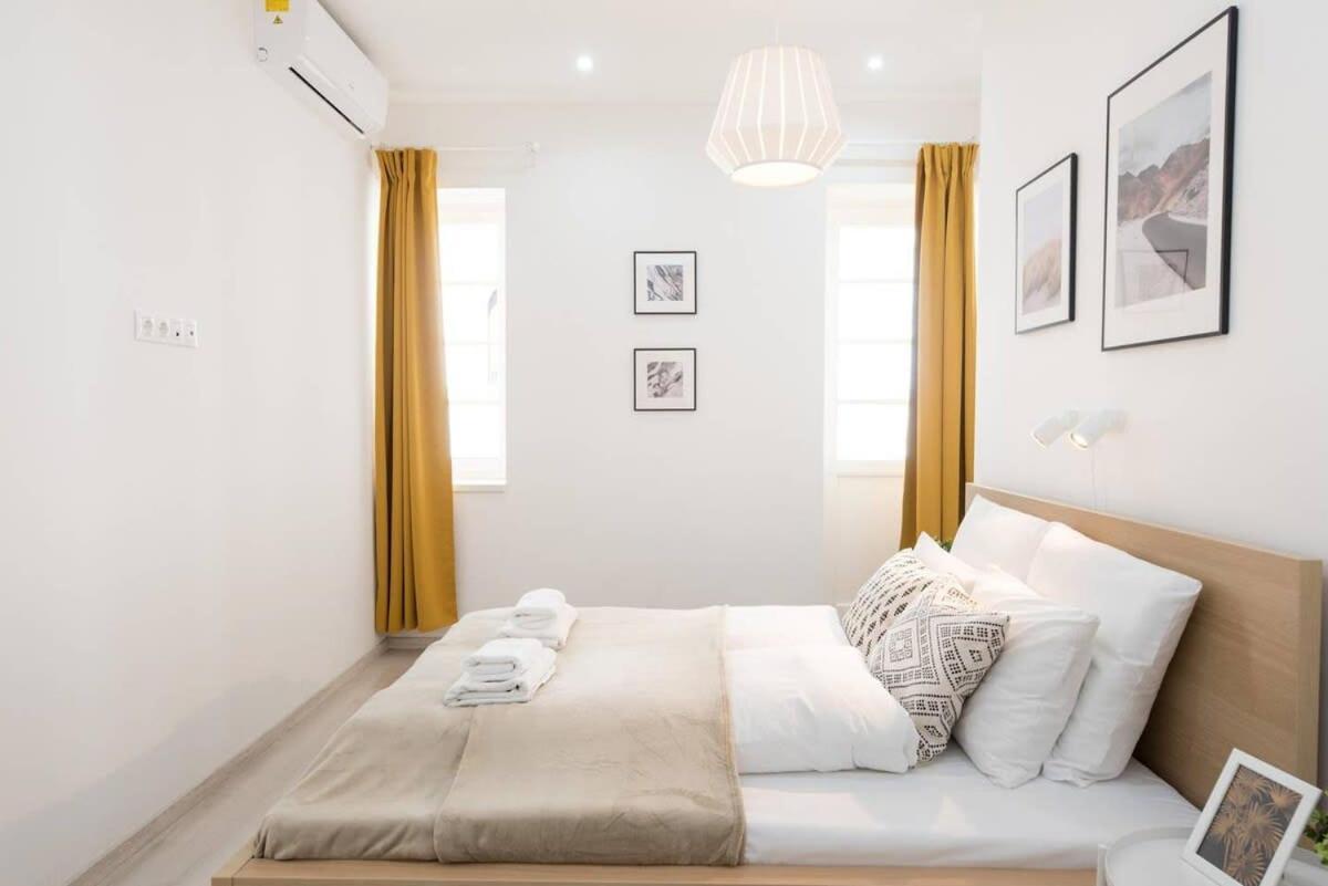 Trendy Central Apartment At Castle Budapest Exterior foto